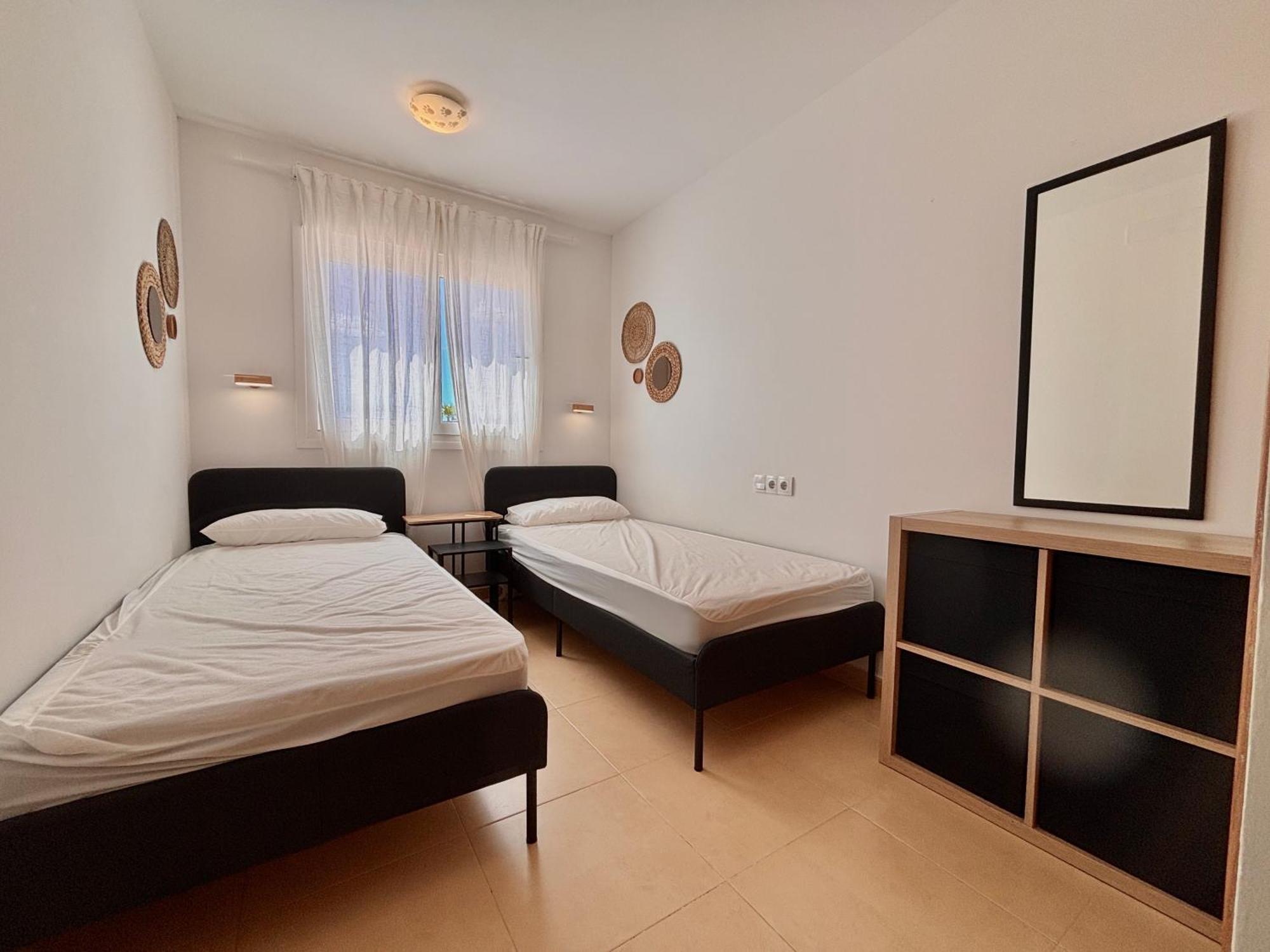 شقة Condado De Alhama, 2 Bed, Fully Equipped With Private Roof, Garden 4 ألاما دي مرسية المظهر الخارجي الصورة